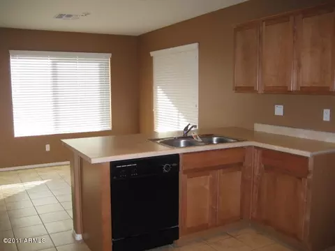 2738 E Paradise Ln, Phoenix, AZ 85032 photo 4