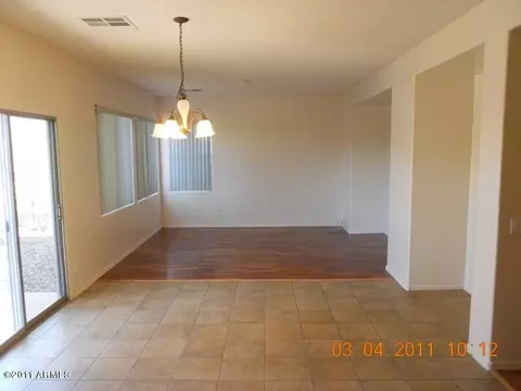 2006 S Falcon Dr, Gilbert, AZ 85295 photo 5