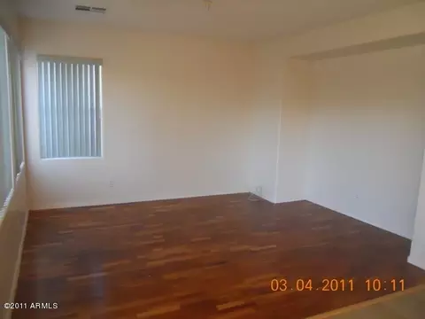 2006 S Falcon Dr, Gilbert, AZ 85295 photo 4