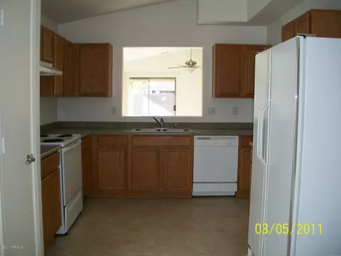 3911 E Longhorn Dr, Gilbert, AZ 85297 photo 2