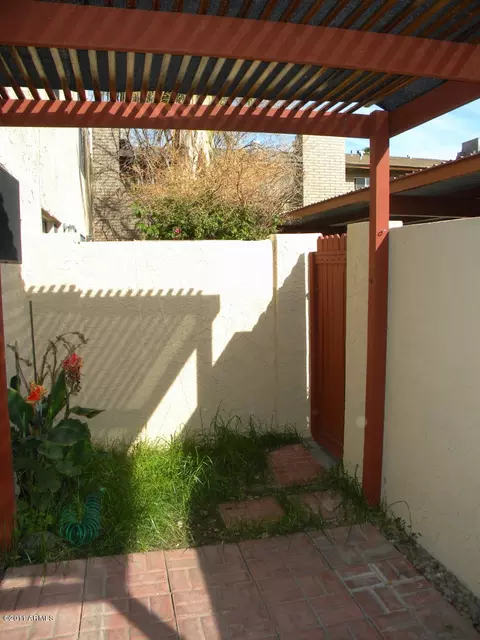 1025 E Highland Ave #42, Phoenix, AZ 85014 photo 8