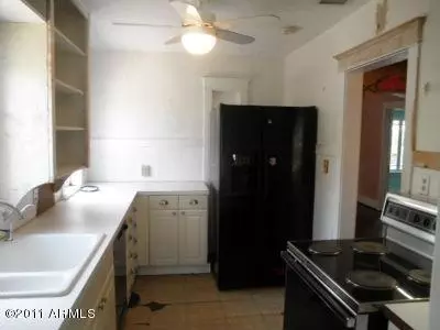 914 E Whitton Ave, Phoenix, AZ 85014 photo 11