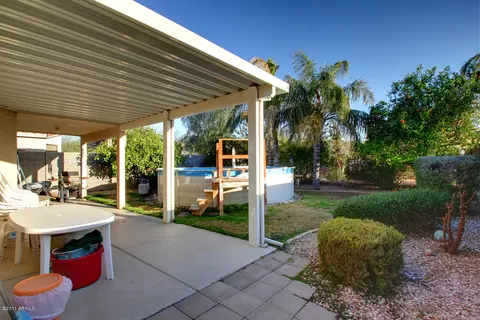1027 E Monona Dr, Phoenix, AZ 85024 photo 2