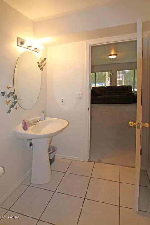 1027 E Monona Dr, Phoenix, AZ 85024 photo 10