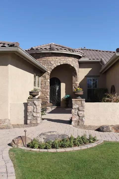 3352 E Virgil Dr, Gilbert, AZ 85298 photo 3