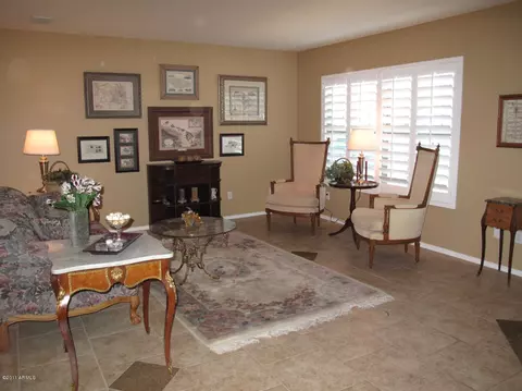 2044 E Soft Wind Dr, Phoenix, AZ 85024 photo 2