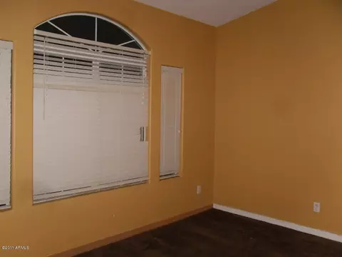 1310 E Branham Ln, Phoenix, AZ 85042 photo 11