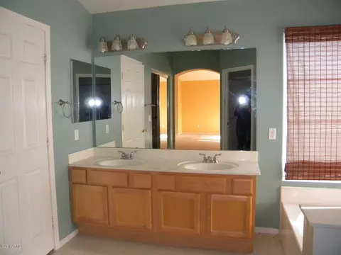 1133 W Vaughn Ave, Gilbert, AZ 85233 photo 25