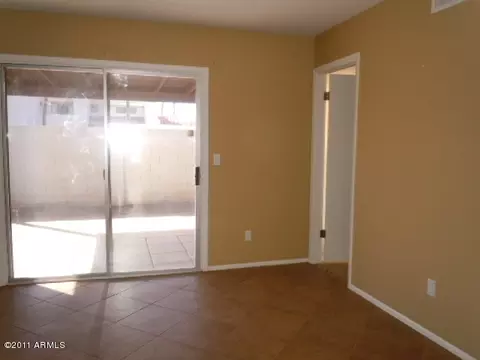 735 E Michelle Dr, Phoenix, AZ 85022 photo 10