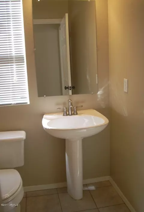4119 E Prickly Pear Trl, Phoenix, AZ 85050 photo 11
