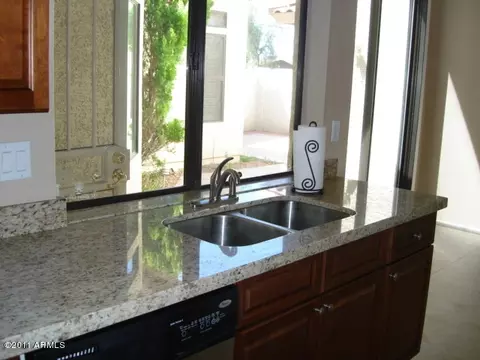 907 E Mcnair Dr, Tempe, AZ 85283 photo 5