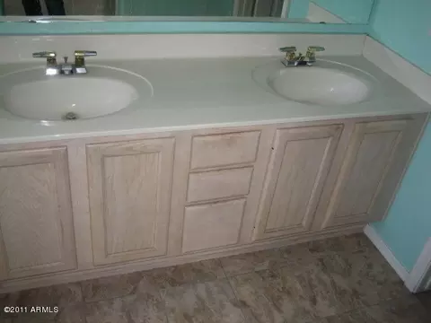 570 S Ash St, Gilbert, AZ 85233 photo 7