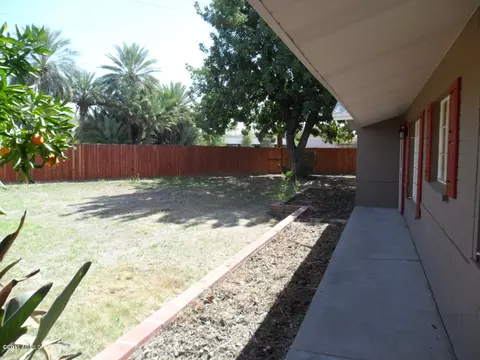 4347 E Mitchell Dr, Phoenix, AZ 85018 photo 5