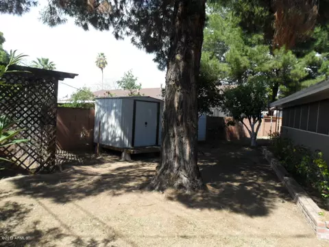 4347 E Mitchell Dr, Phoenix, AZ 85018 photo 10