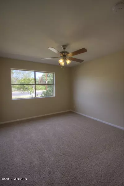 4831 E Osborn Rd, Phoenix, AZ 85018 photo 23
