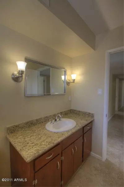 4831 E Osborn Rd, Phoenix, AZ 85018 photo 27