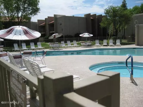 5525 E Thomas Rd #4 - I, Phoenix, AZ 85018 photo 4