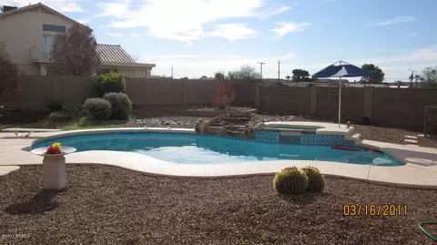 2131 E Helena Dr, Phoenix, AZ 85022 photo 8
