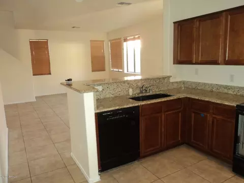 3804 E Flower Ct, Gilbert, AZ 85298 photo 4