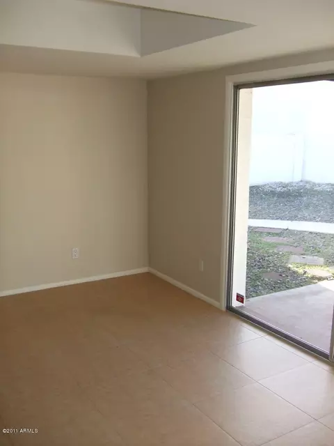 640 E Calavar Rd, Phoenix, AZ 85022 photo 9