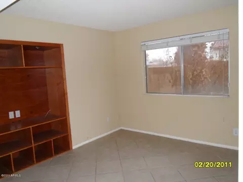 853 E Sandra Ter, Phoenix, AZ 85022 photo 9