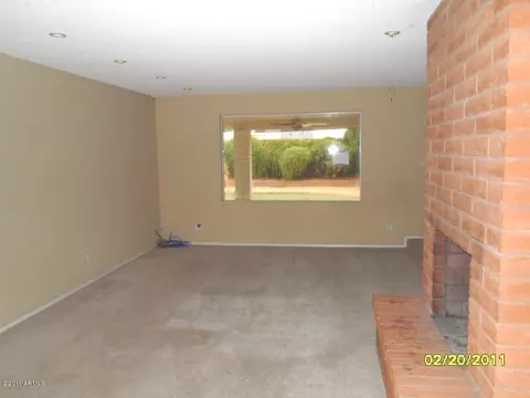 853 E Sandra Ter, Phoenix, AZ 85022 photo 3