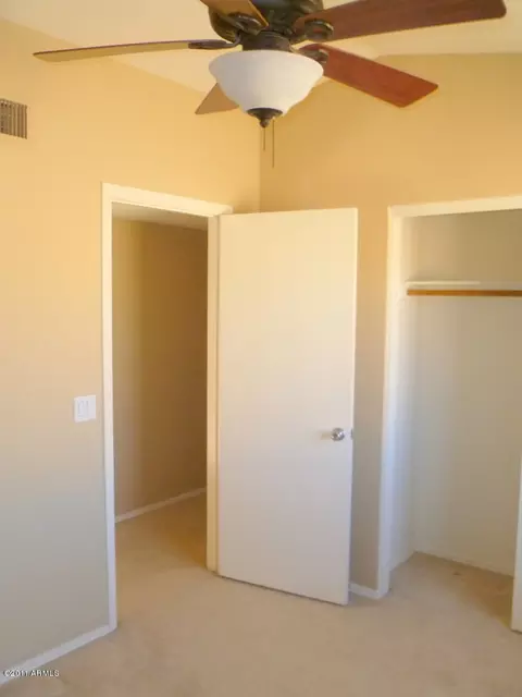 4340 E Morrow Dr, Phoenix, AZ 85050 photo 10