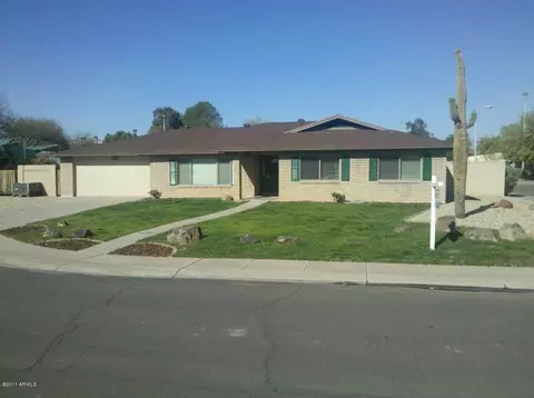 2023 E Riviera Dr, Tempe, AZ 85282 photo 1