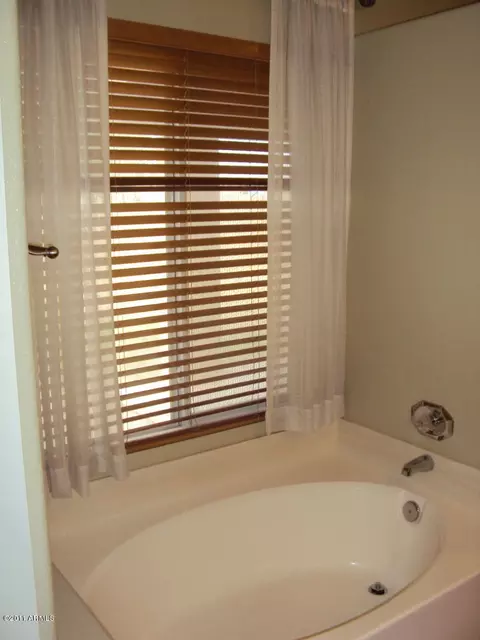 1930 E Vineyard Rd, Phoenix, AZ 85042 photo 10