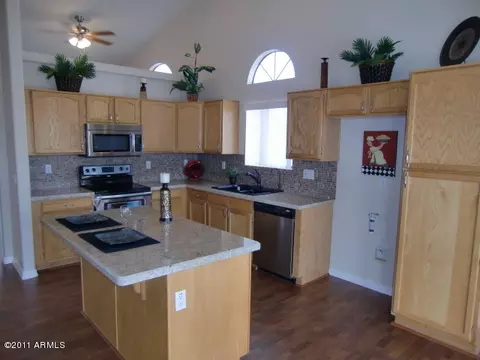 261 E Arabian Dr, Gilbert, AZ 85296 photo 9