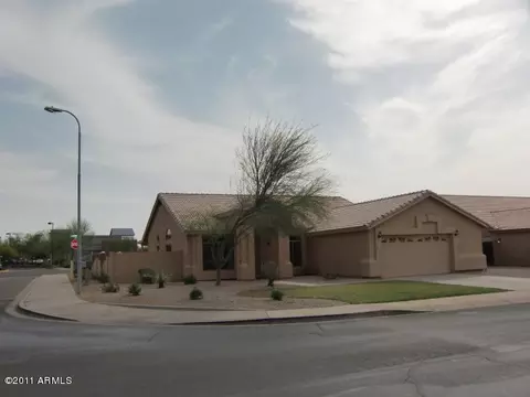 261 E Arabian Dr, Gilbert, AZ 85296 photo 2