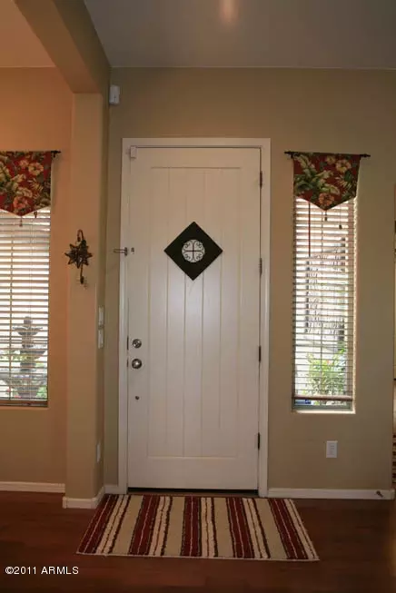 2868 S Colonial St, Gilbert, AZ 85295 photo 4