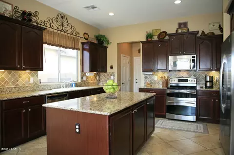 2868 S Colonial St, Gilbert, AZ 85295 photo 15