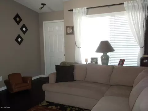 3134 E Villa Rita Dr, Phoenix, AZ 85032 photo 2