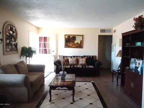 60 E Franklin Ave, Mesa, AZ 85210 photo 1