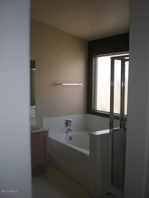 4616 E Libby St, Phoenix, AZ 85032 photo 4