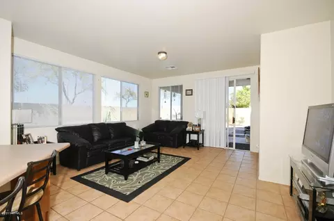 6801 S 39th Dr, Phoenix, AZ 85041 photo 6