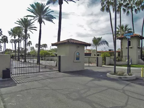 2924 W Juniper Ave, Phoenix, AZ 85053 photo 2