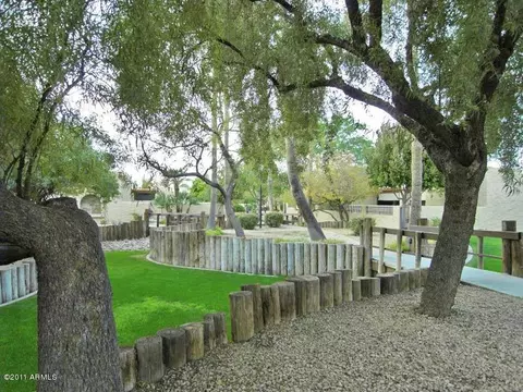 2924 W Juniper Ave, Phoenix, AZ 85053 photo 4