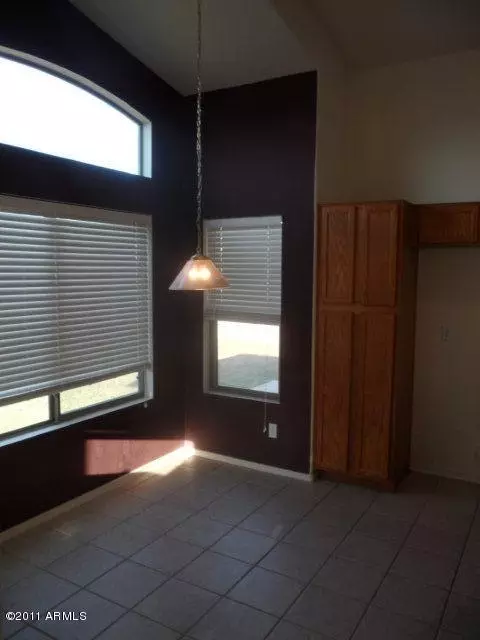 1062 W 11th Ave, Apache Junction, AZ 85120 photo 5