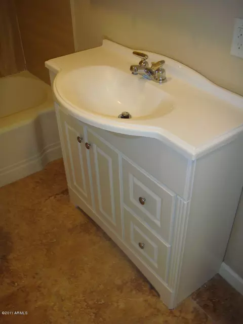 2142 E Wildermuth Ave, Tempe, AZ 85281 photo 12