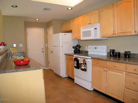 4816 E Winnebago St, Phoenix, AZ 85044 photo 2