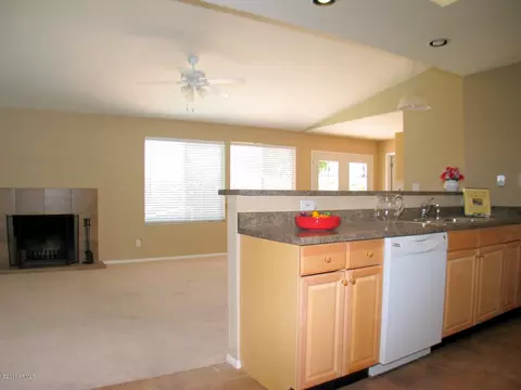 4816 E Winnebago St, Phoenix, AZ 85044 photo 4