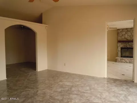 8617 E University Dr, Mesa, AZ 85207 photo 2