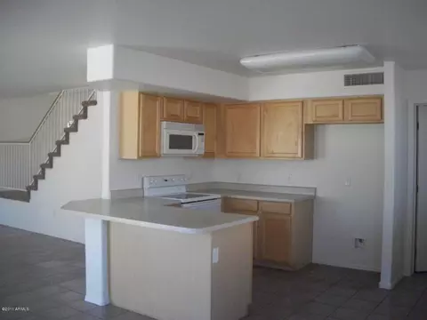 2583 W Gypsum Ave, Apache Junction, AZ 85120 photo 2