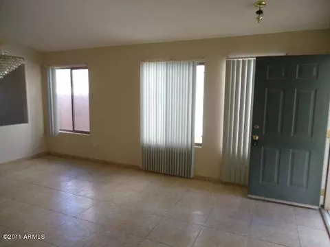 1016 E Monona Dr, Phoenix, AZ 85024 photo 4