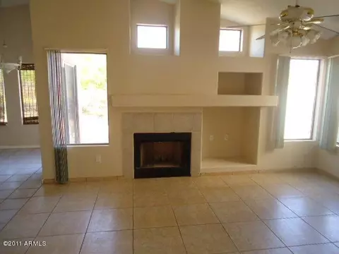 1016 E Monona Dr, Phoenix, AZ 85024 photo 5