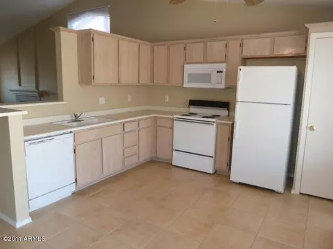 490 E Bart Dr, Chandler, AZ 85225 photo 4