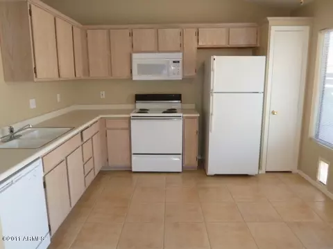 490 E Bart Dr, Chandler, AZ 85225 photo 5