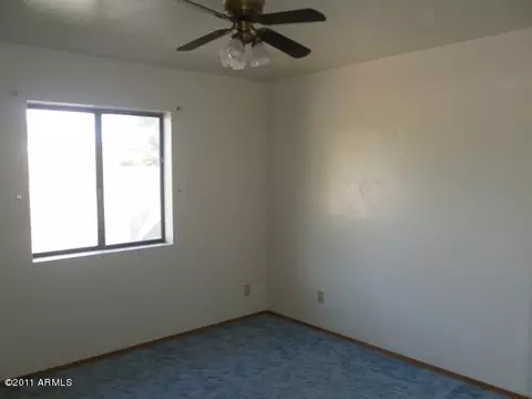 558 S 30th St, Mesa, AZ 85204 photo 5